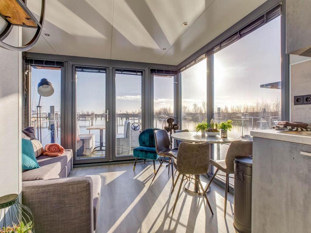 מלון Modern Houseboat In Marina Of וולנדאם מראה חיצוני תמונה